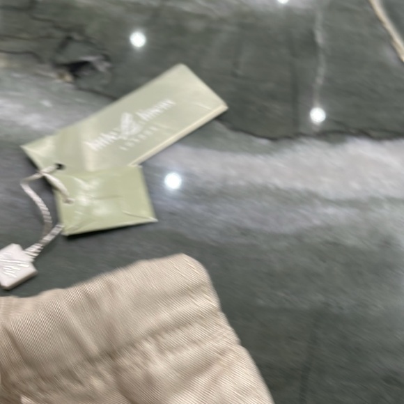 shorts - Picture 2 of 3